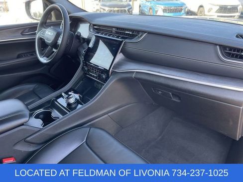 Used 2024 Jeep Grand Cherokee L Limited w/ Luxury Tech Group II image 29