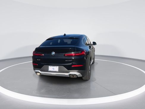 Certified 2023 BMW X4 xDrive30i w/ Premium Package image 7