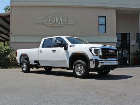 Used 2024 GMC Sierra 2500 Pro w/ Convenience Package image 5
