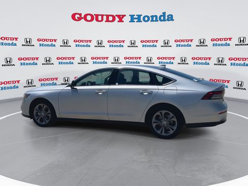 Certified 2023 Honda Accord EX image 6