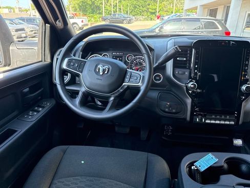 Used 2025 RAM 2500 Tradesman AWD/4WD image 13