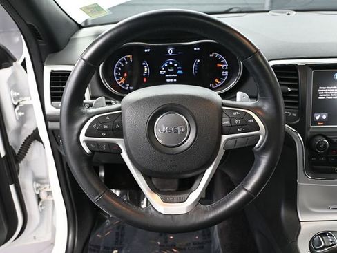 Used 2015 Jeep Grand Cherokee Altitude image 28