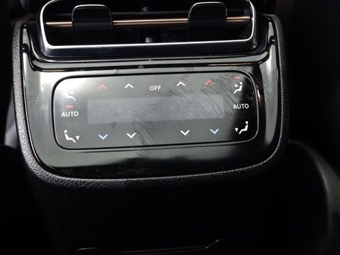 Used 2023 Mercedes-Benz EQS 450+ SUV image 31