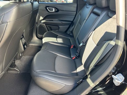 New 2026 Jeep Compass Latitude image 23