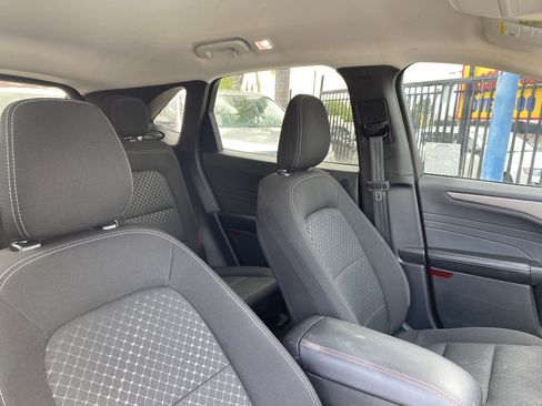 Used 2023 Ford Escape Active w/ Tech Pack #2 FWD image 20