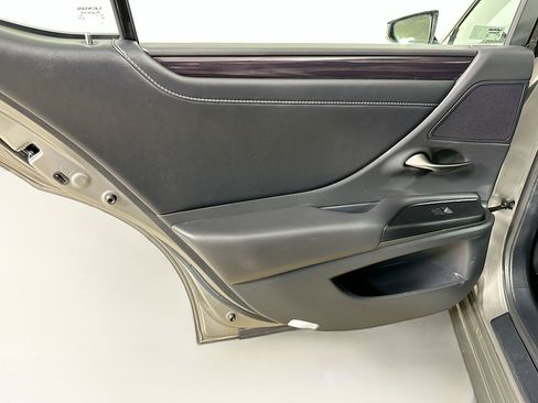 Used 2021 Lexus ES 350 w/ Premium Package image 27