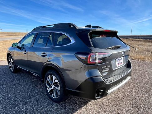 Used 2021 Subaru Outback Limited XT w/ Popular Package #2 image 3