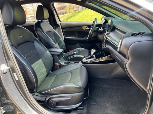 Used 2021 Kia Forte GT-Line image 36