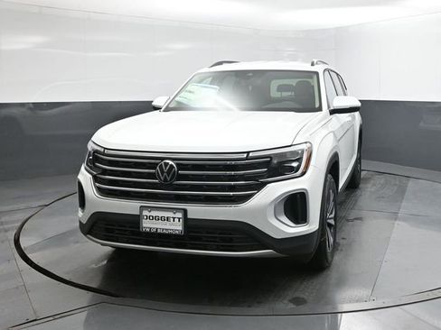New 2026 Volkswagen Atlas SE FWD image 30
