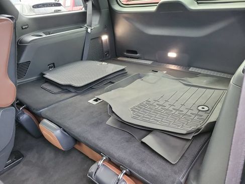 Used 2024 Lincoln Navigator Reserve AWD/4WD image 27
