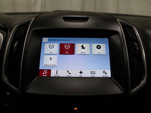 Used 2018 Ford Edge SEL w/ Equipment Group 201A image 16