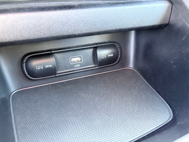 Used 2023 Kia Forte LXS FWD image 18