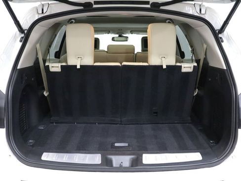 Used 2018 INFINITI QX60 Luxe w/ Deluxe Technology Package image 30