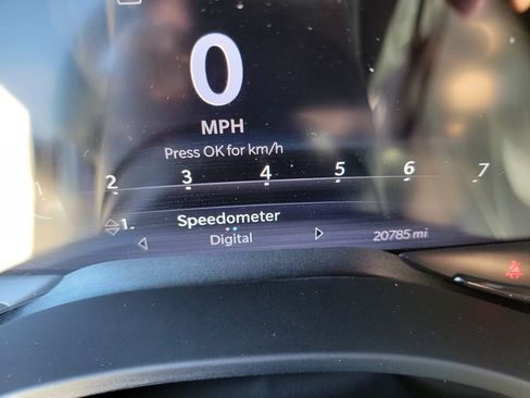 Used 2025 RAM 1500 Limited image 18