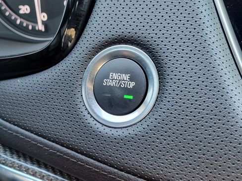 Used 2022 Cadillac XT5 Sportv w/ Technology Package image 29