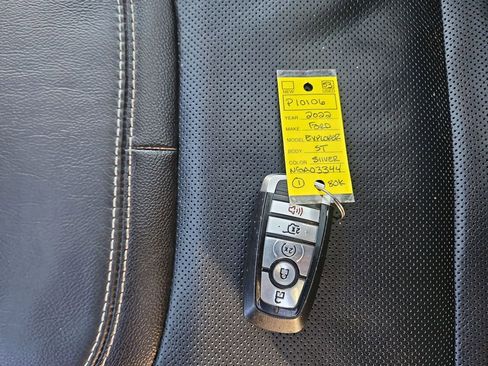 Used 2022 Ford Explorer ST w/ ST Street Pack image 31