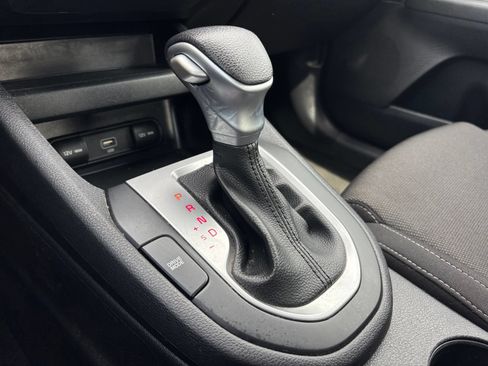 Used 2023 Kia Forte LXS FWD image 20