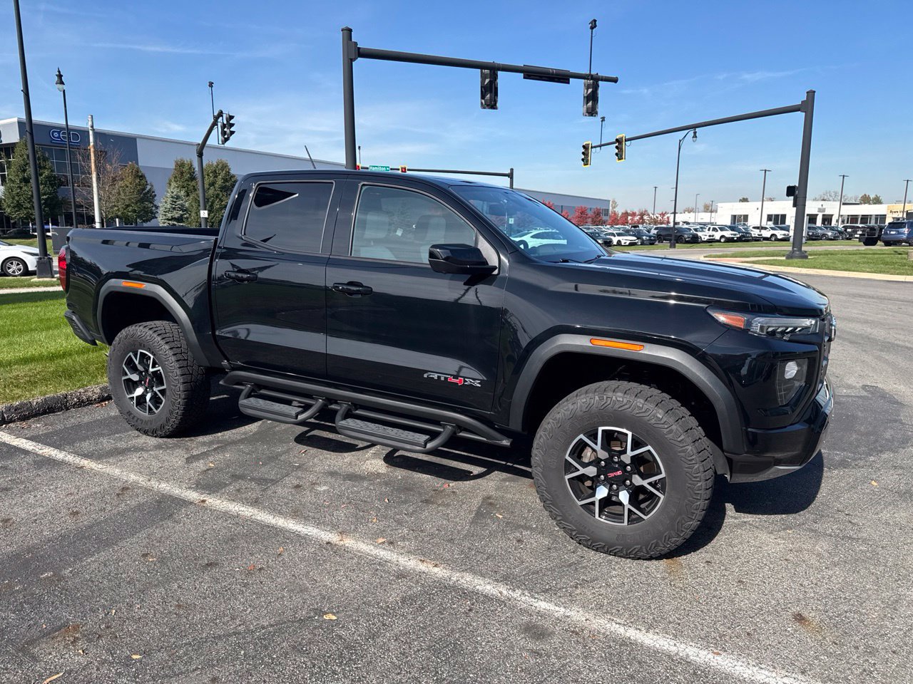 Certified 2024 GMC Canyon AT4X AWD/4WD image 4