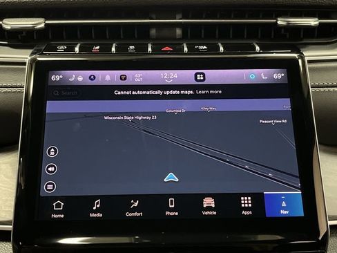 New 2025 Jeep Grand Cherokee L Limited image 9