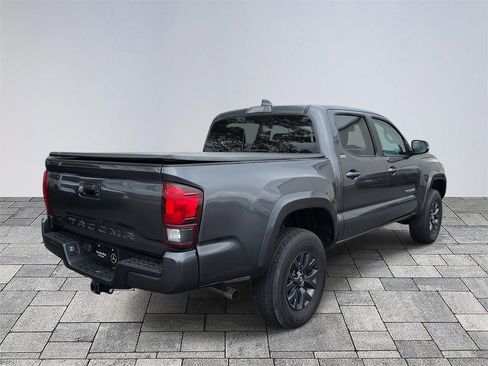 Used 2022 Toyota Tacoma SR5 image 7