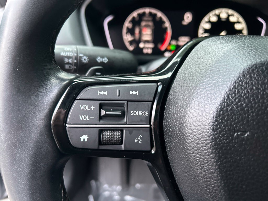 Used 2025 Honda Civic Sport image 17