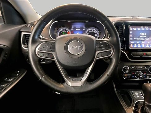 Used 2020 Jeep Cherokee Limited FWD image 6