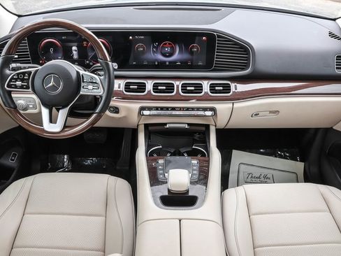 Used 2022 Mercedes-Benz GLE 350 4MATIC w/ AMG Line Exterior image 31