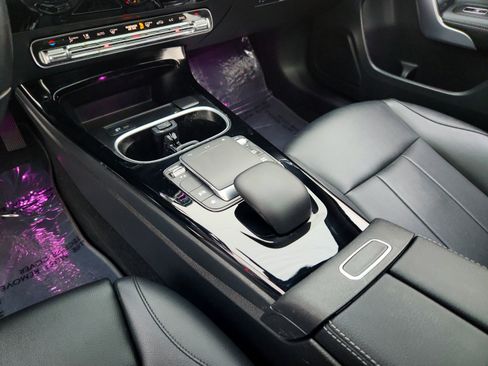 Certified 2022 Mercedes-Benz A 220 image 21