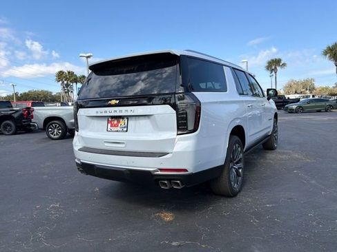 New 2026 Chevrolet Suburban High Country image 14