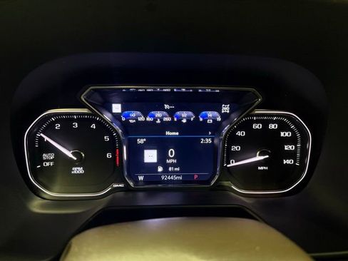 Used 2021 GMC Yukon SLT w/ SLT Premium Package image 15