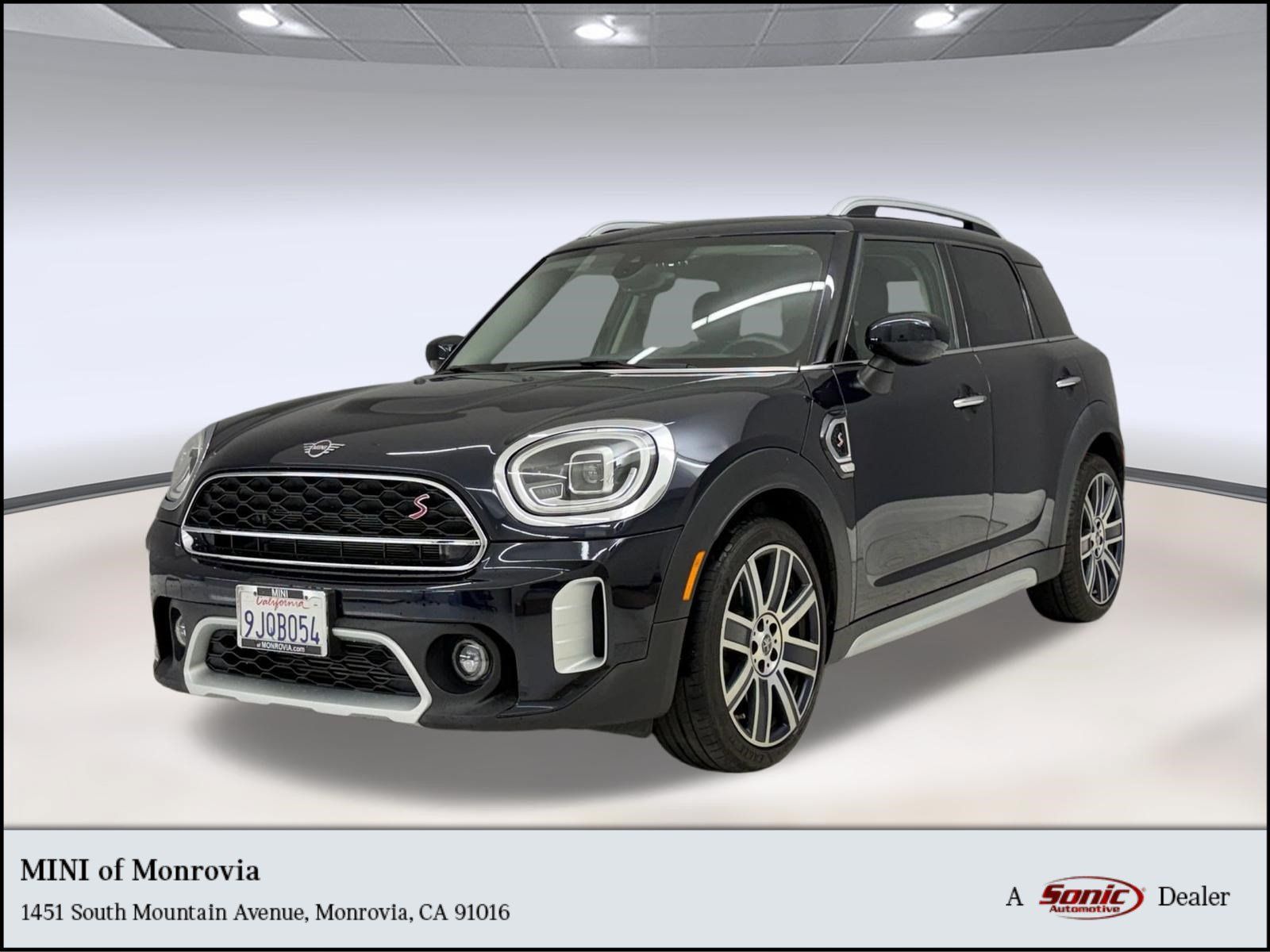 Used 2021 MINI Cooper Countryman S FWD image 1