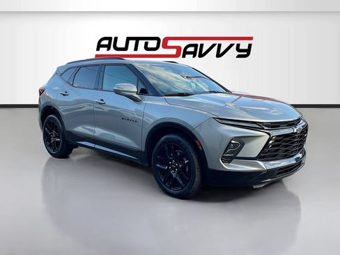 Used 2025 Chevrolet Blazer RS w/ Driver Confidence II Package AWD/4WD image 1