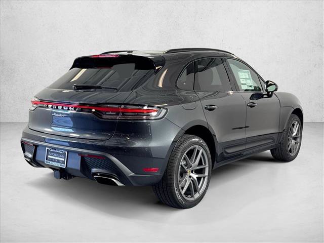Certified 2026 Porsche Macan AWD/4WD image 9