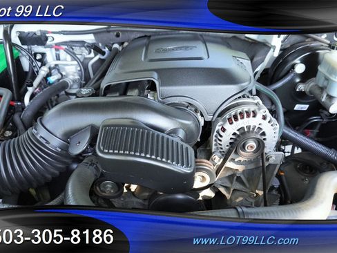 Used 2009 Chevrolet Suburban LT AWD/4WD image 20