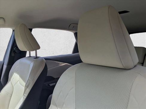 Used 2024 Lexus RX 350 FWD w/ Technology Package image 16