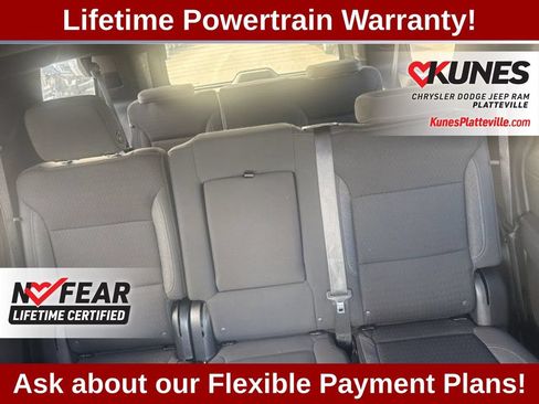 Used 2024 GMC Yukon SLE AWD/4WD image 17