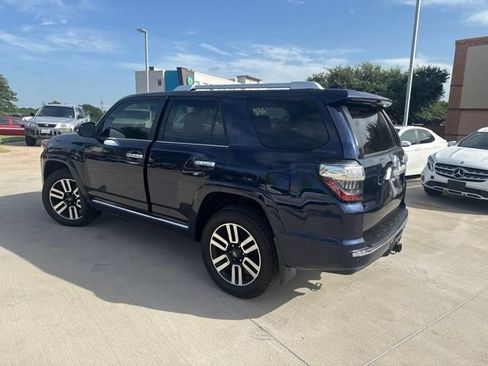 Used 2022 Toyota 4Runner Limited AWD/4WD image 4