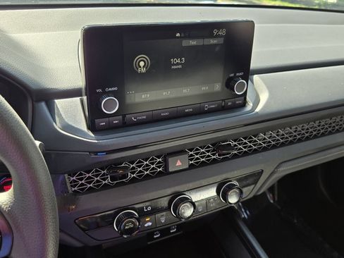 Certified 2025 Honda Accord LX image 18