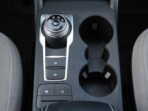 Used 2022 Ford Escape SE w/ Cold Weather Package AWD/4WD image 29