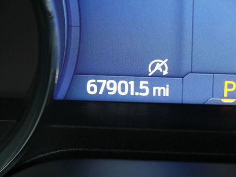 Used 2024 Ford Expedition XLT image 32