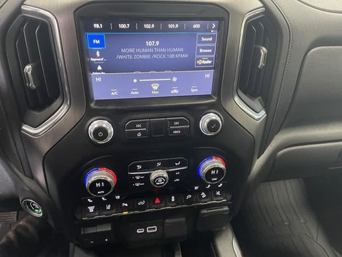 Used 2021 GMC Sierra 2500 Denali w/ Denali Ultimate Package image 11