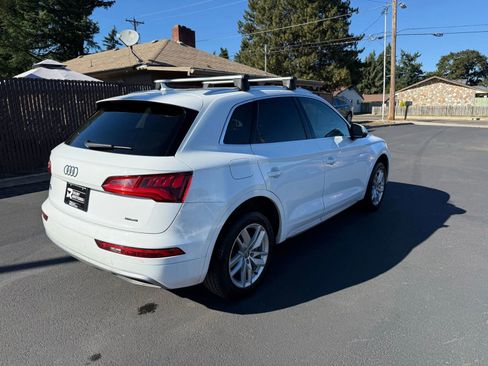 Used 2020 Audi Q5 2.0T Premium AWD/4WD image 4