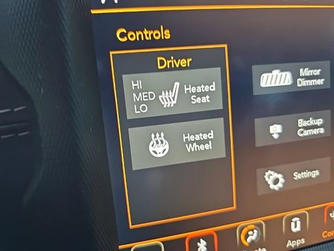 Used 2018 Jeep Wrangler Unlimited Sahara AWD/4WD image 16