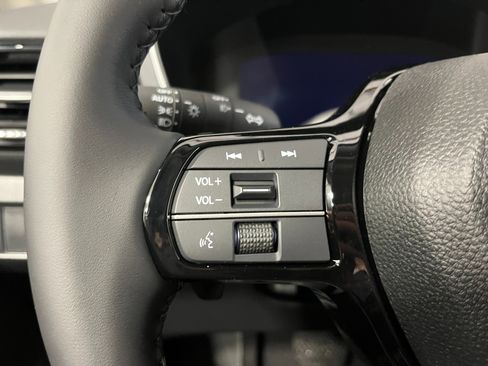 New 2026 Honda Pilot Touring image 17