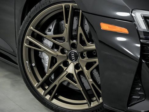 Used 2020 Audi R8 V10 performance AWD/4WD image 4