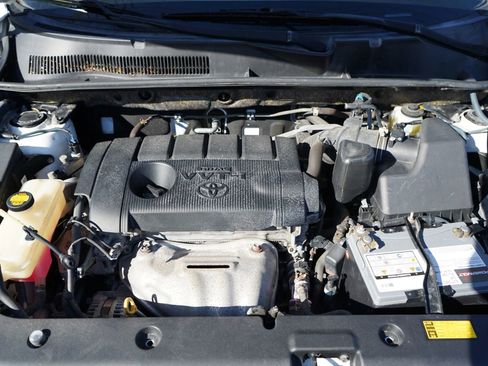Used 2011 Toyota RAV4 2WD image 19