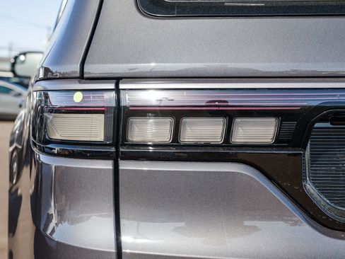 New 2026 Jeep Grand Wagoneer Limited image 7