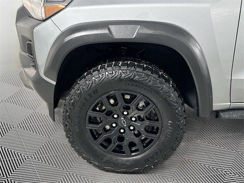 Used 2024 Chevrolet Colorado Trail Boss w/ Advanced Trailering Package image 23