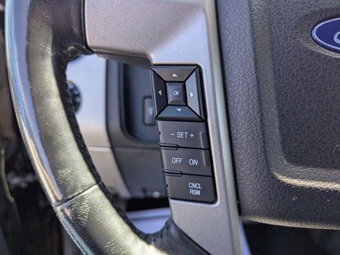 Used 2017 Ford Expedition Limited AWD/4WD image 14