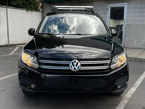 Used 2017 Volkswagen Tiguan S AWD/4WD image 2